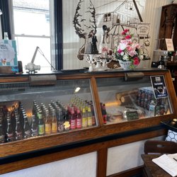 Wemple & Edick's - Vintage feel