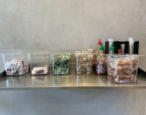 Oori Triangles - Piedmont Ave by null