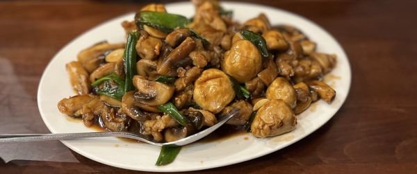 Wu Wei Din Chinese Cuisine by null