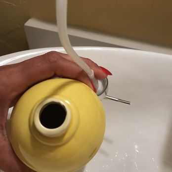 Seaside Vacations - Every empty soap container in each bathroom. Never used. - Vacation Rentals Near Me - Kitty Hawk, North Carolina Seaside Vacations - Every empty soap container in each bathroom. Never used. - Vacation Rentals Near Me - Kitty Hawk, North Carolina