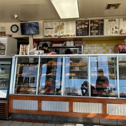Winchell's Donut House - New owners and donuts
