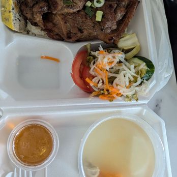 Xe Com Tam VH - Suon cha - Food Trucks Near Me - Westminster, California Xe Com Tam VH - Suon cha - Food Trucks Near Me - Westminster, California