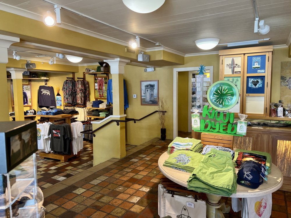 CRAZY SHIRTS Updated October 2024 15 Photos & 29 Reviews 320 S