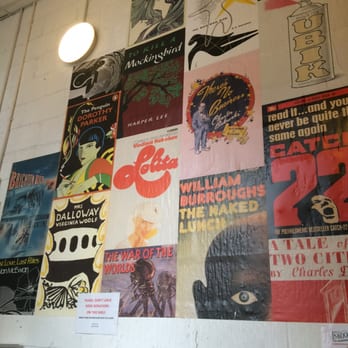 Skoob Books - Inside look - Bookstores Near Me - London, XGL