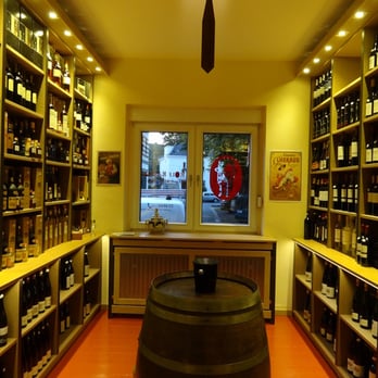 Rolf Kaspar Weine - Beer, Wine & Spirits Near Me - Dusseldorf, NW Rolf Kaspar Weine - Beer, Wine & Spirits Near Me - Dusseldorf, NW
