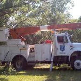 Camelot Debris Removal - Damage Restoration Near Me - Hollywood, Florida Camelot Debris Removal - Damage Restoration Near Me - Hollywood, Florida
