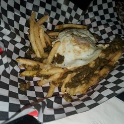 Surly Wench Pub - Hangover fries