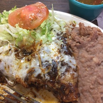 El Caballero Restaurant - Chicken mole. Mediocre and too salty - Mexican Near Me - Hobbs, New Mexico
