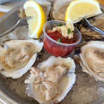 Brophy Bros - Blue Point oysters, loved these very mild and not briny. - Seafood Near Me - Santa Barbara, California Brophy Bros - Blue Point oysters, loved these very mild and not briny. - Seafood Near Me - Santa Barbara, California