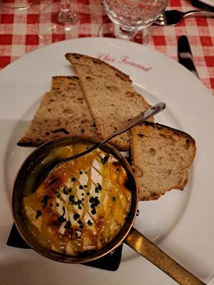 Chez Fernand Christine by null