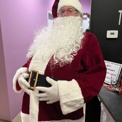 The Drama Workshop - Santa from The Winter Wonderettes. December 2023.