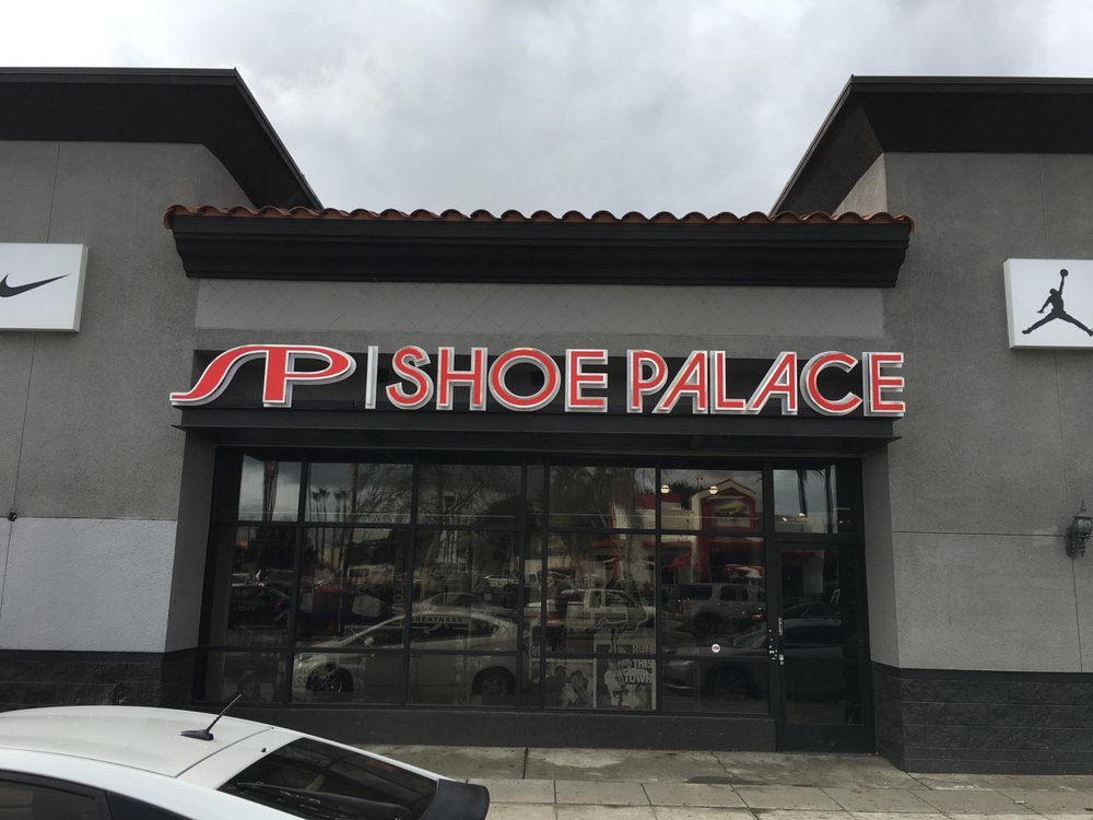 SHOE PALACE Updated August 2024 11 Reviews 7927 Van Nuys Blvd, Van Nuys, California Shoe