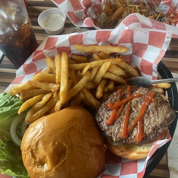 Hungry Bear Cafe - Classic hamburger - Cafes Near Me - Groveland, California Hungry Bear Cafe - Classic hamburger - Cafes Near Me - Groveland, California
