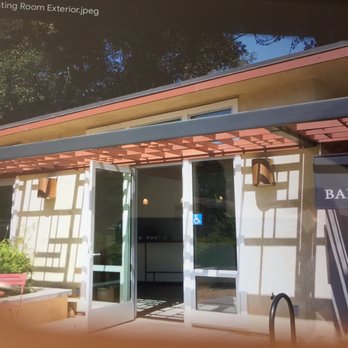 Baxter Winery - Smart Baxter tasting room, always a warm welcome, our favourite stop and stock up before reaching the coast. Miss you guys! - Wineries Near Me - Philo, California