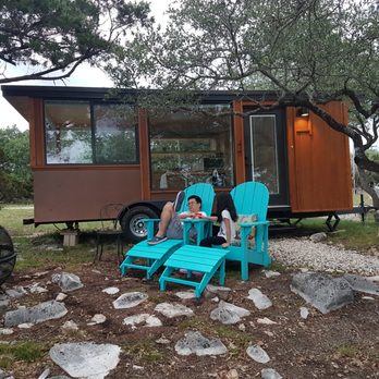 Bella Green B&B - Cute tiny house - Bed & Breakfast Near Me - Pipe Creek, Texas Bella Green B&B - Cute tiny house - Bed & Breakfast Near Me - Pipe Creek, Texas