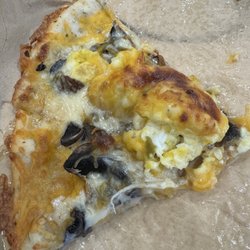 The Table Coffee House - Breakfast Pizza is soooooo GOOD!