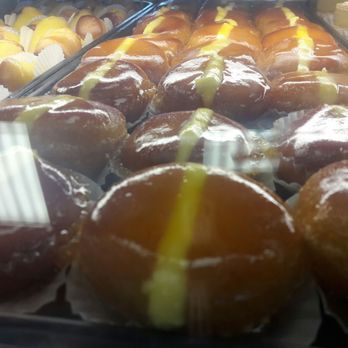Finale Bakery - Bakeries Near Me - Hialeah, Florida
