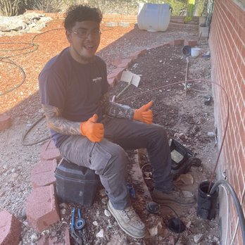 Nu Flow Tucson - NuFlow crew working hard at my home. Gab and his team did a fantastic job relining my sewer. - Plumbing Near Me - Tucson, Arizona Nu Flow Tucson - NuFlow crew working hard at my home. Gab and his team did a fantastic job relining my sewer. - Plumbing Near Me - Tucson, Arizona