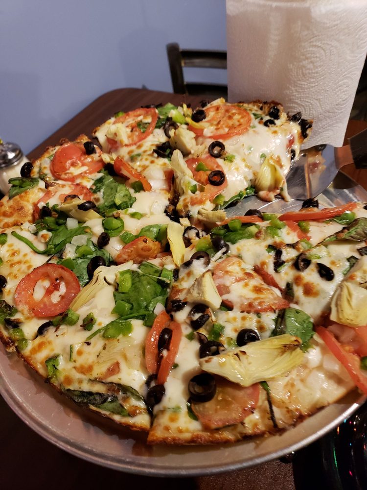 LOST PIZZA COMPANY 88 Photos & 132 Reviews Pizza 550 E 9 Mile Rd