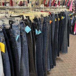 NU2U Thrift Fashion & Home Goods