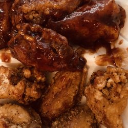Best Wings & Hibachi - Garlic Pepper and Honey Barbecue wings