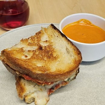 Harvest Bistro - Country Grilled Cheese - Buffets Near Me - Orlando, Florida Harvest Bistro - Country Grilled Cheese - Buffets Near Me - Orlando, Florida