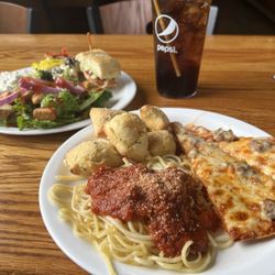 Broadway Bar & Pizza