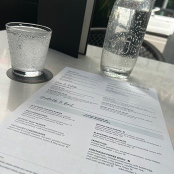 Moxies - 45 minutes wait to only get my water - Lounges Near Me - Miami, Florida Moxies - 45 minutes wait to only get my water - Lounges Near Me - Miami, Florida