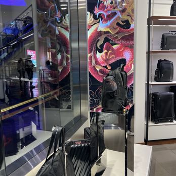 Tumi - 2/4/24 FYI, cool. - Luggage Near Me - Las Vegas, Nevada Tumi - 2/4/24 FYI, cool. - Luggage Near Me - Las Vegas, Nevada
