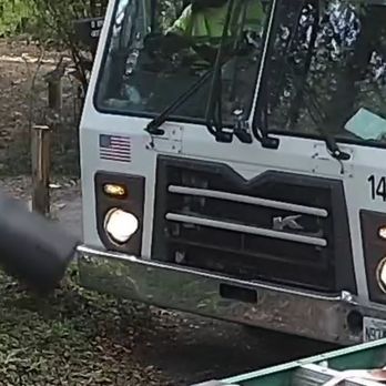 Waste Pro - killing mailbox - Junk Removal & Hauling Near Me - Midway, Florida Waste Pro - killing mailbox - Junk Removal & Hauling Near Me - Midway, Florida