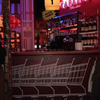 COX - Gay Bars Near Me - Paris, 75