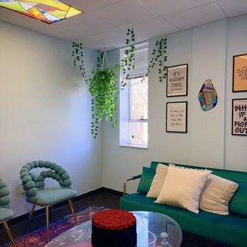 Stella Self Tape Studios - Our lobby - Studio Taping Near Me - Decatur, Georgia Stella Self Tape Studios - Our lobby - Studio Taping Near Me - Decatur, Georgia