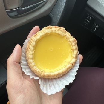 Cherry Blossom Bakery - Egg tart - Bakeries Near Me - San Francisco, California