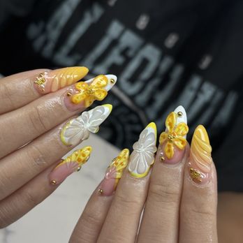 M Nail Lounge - Eyelash Service Near Me - Artesia, California M Nail Lounge - Eyelash Service Near Me - Artesia, California