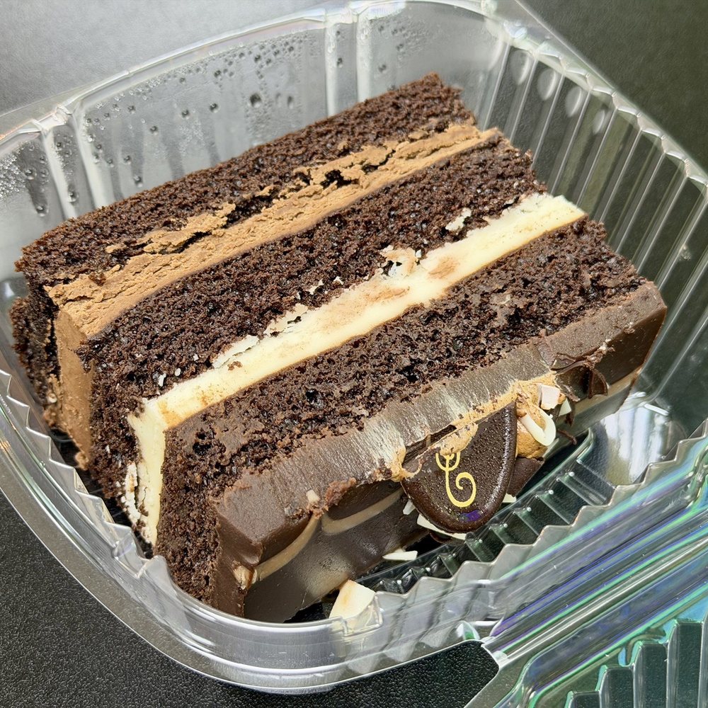 Palm and Spice - Chocolate Cake @ColumbusFoodDude - Chicken Shop Near Me - Columbus, Ohio Palm and Spice - Chocolate Cake @ColumbusFoodDude - Chicken Shop Near Me - Columbus, Ohio