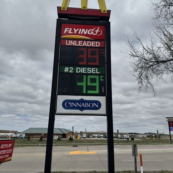 Flying J - Gas Stations Near Me - Roberts, Wisconsin Flying J - Gas Stations Near Me - Roberts, Wisconsin