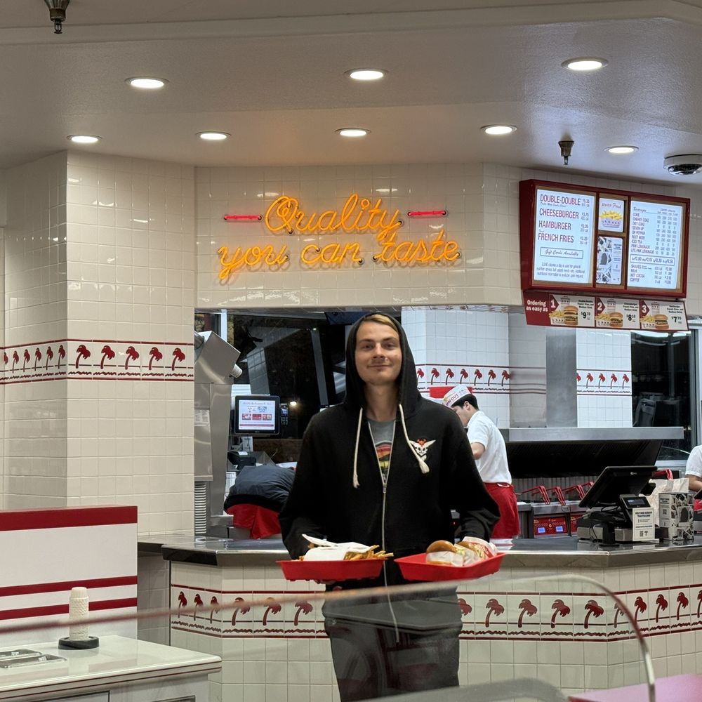 In-N-Out Burger - Burgers Near Me - Avondale, Arizona In-N-Out Burger - Burgers Near Me - Avondale, Arizona