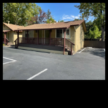 The Inn on Pine - Love this cottage! - Hotels Near Me - Calistoga, California The Inn on Pine - Love this cottage! - Hotels Near Me - Calistoga, California
