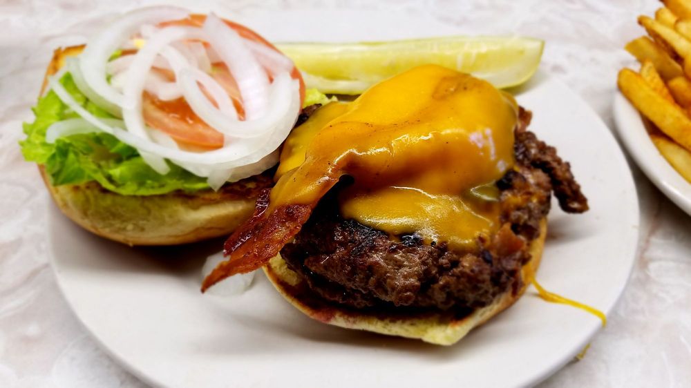 CLEVELAND CORNED BEEF 14 Photos & 60 Reviews Delis 5164 Pearl Rd