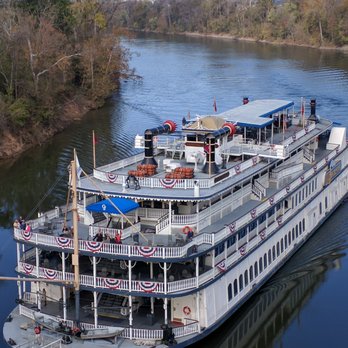 Cumberland River Pedestrian Bridge - General jackson Riverboat approaching from the bridge - Landmarks & Historical Buildings Near Me - Nashville, Tennessee Cumberland River Pedestrian Bridge - General jackson Riverboat approaching from the bridge - Landmarks & Historical Buildings Near Me - Nashville, Tennessee