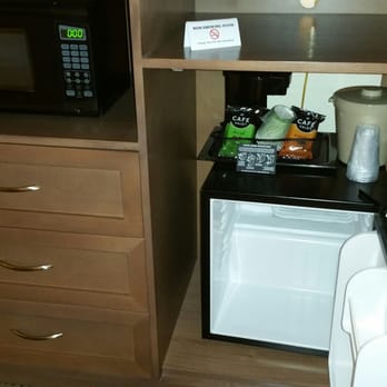 Villa Franca Inn - Fridge, coffe maker and microwave. - Hotels Near Me - Monterey, California Villa Franca Inn - Fridge, coffe maker and microwave. - Hotels Near Me - Monterey, California