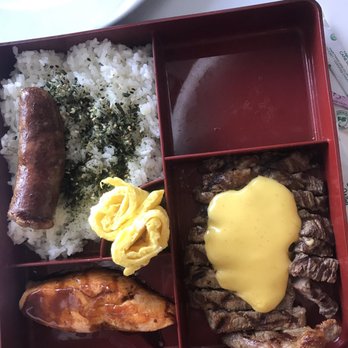 Aka'ula Lanai - Breakfast & Brunch Near Me - Waikoloa Beach, Hawaii