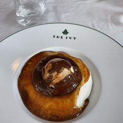 The Ivy Tower Bridge - Caramel dessert