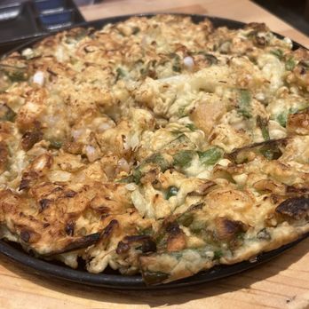 Daesung Korean Noodle - Heamul pajeon (seafood pancake) - Korean Near Me - Flushing, New York Daesung Korean Noodle - Heamul pajeon (seafood pancake) - Korean Near Me - Flushing, New York