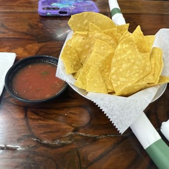 Senor Pepper's Tacos y Mariscos - Chips and salsa - Mexican Near Me - Pierson, Florida Senor Pepper's Tacos y Mariscos - Chips and salsa - Mexican Near Me - Pierson, Florida