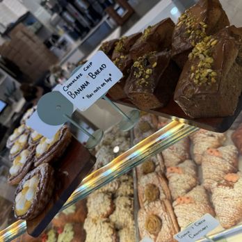 Lady Baker - Banana bread - Bakeries Near Me - Pembroke Pines, Florida