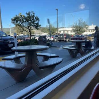 In-N-Out Burger - Burgers Near Me - Daly City, California In-N-Out Burger - Burgers Near Me - Daly City, California