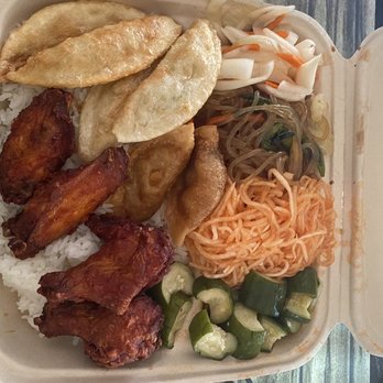Gina's Kapolei - Spicy chix wings/mandoo combo - Barbeque Near Me - Kapolei, Hawaii