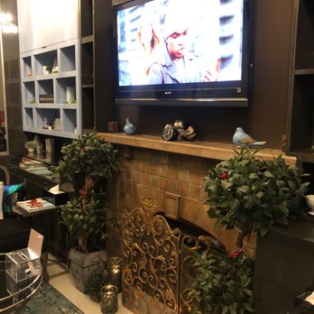Le Spa By Sophie - Main Lounge - Day Spas Near Me - Arcadia, California Le Spa By Sophie - Main Lounge - Day Spas Near Me - Arcadia, California