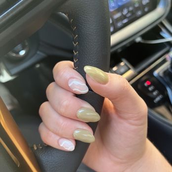 Embellished - Nail Salons Near Me - Coraopolis, Pennsylvania